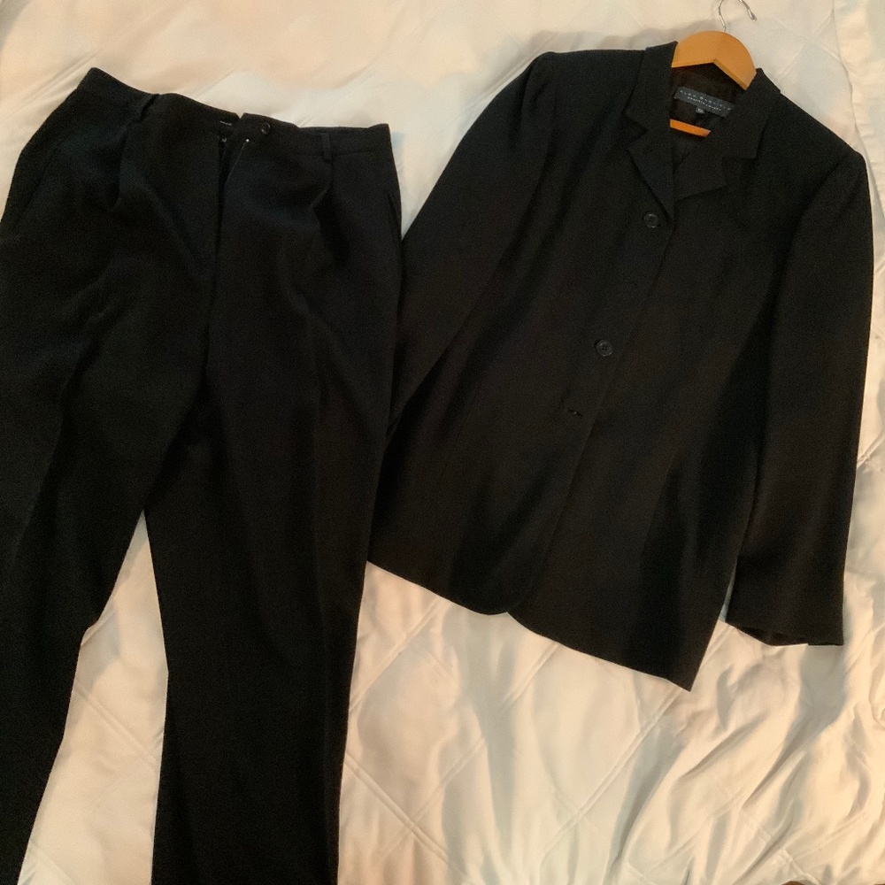 Pantsuit - Black!